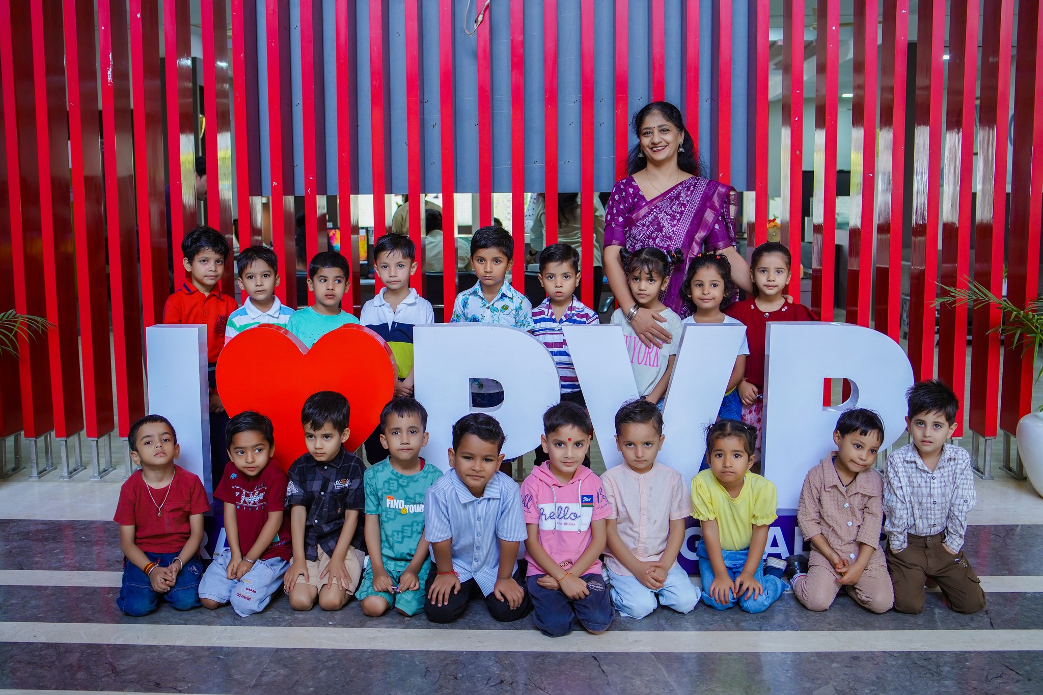 Our little UKG Pragatians were thrilled to explore the vibrant campus of Pragati Vidya Peeth